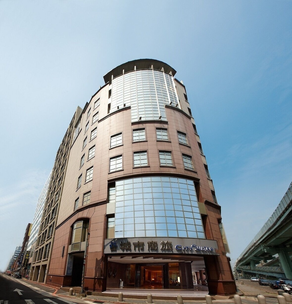 숙박 시설 정면