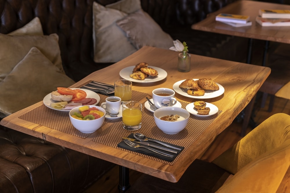 뷔페 아침 식사