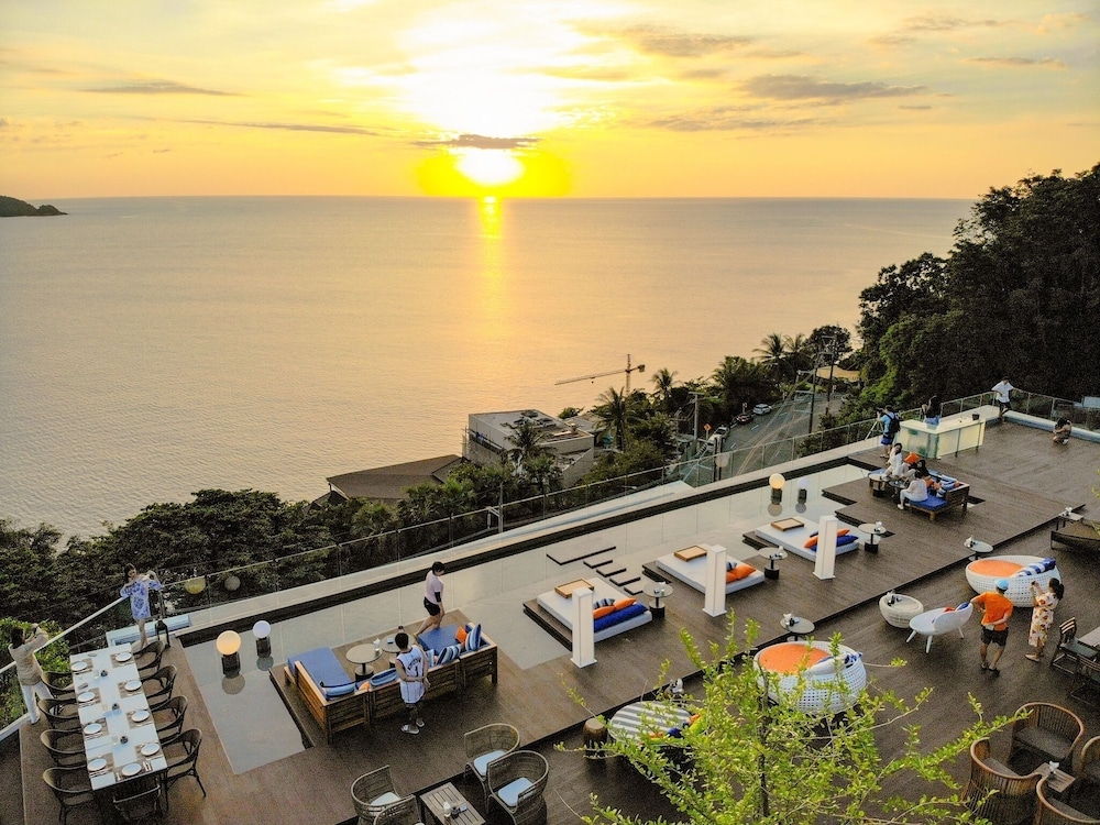 숙박 시설 정면