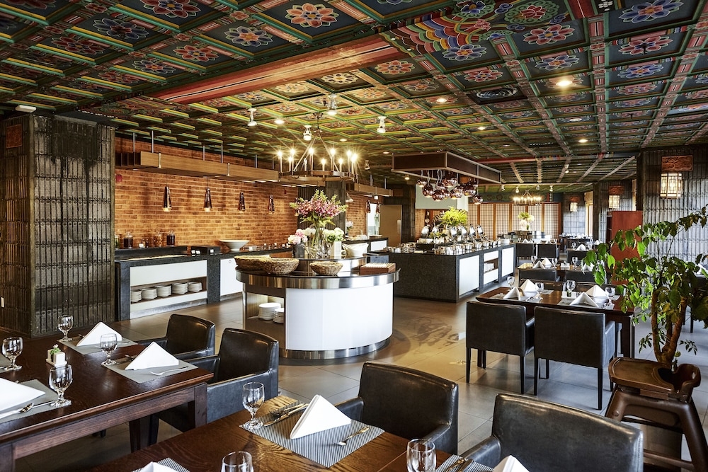 뷔페 아침 식사