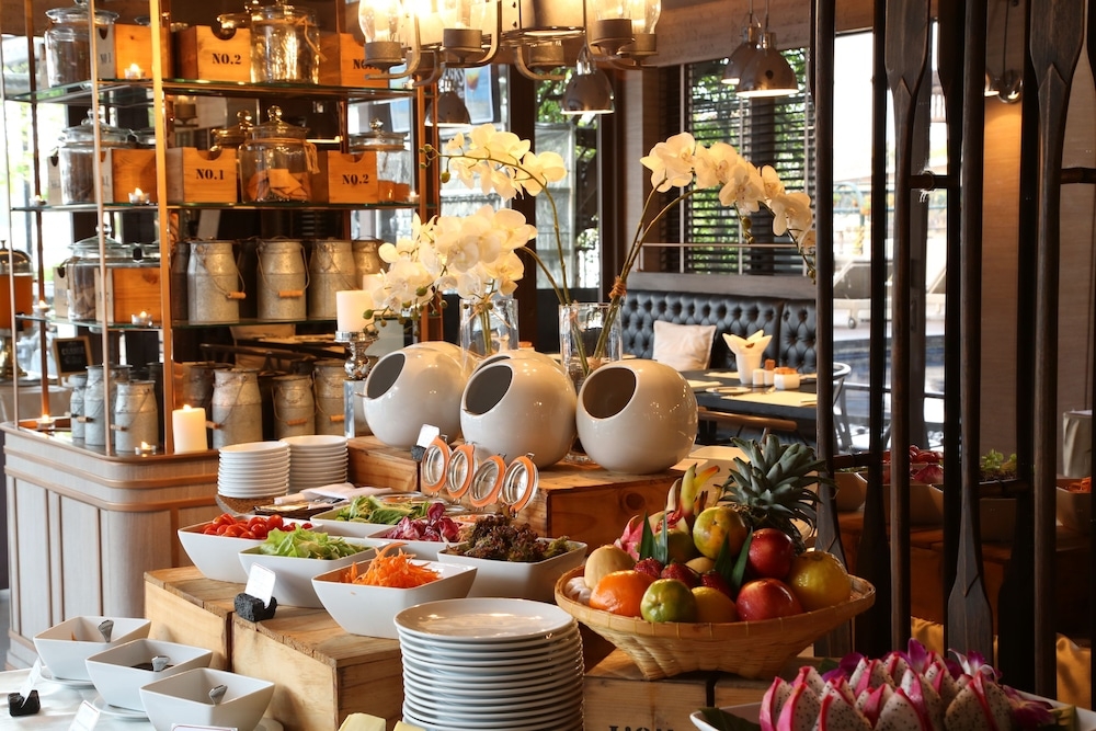 뷔페 아침 식사