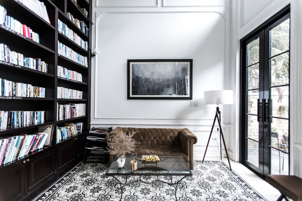 로비 좌석 공간