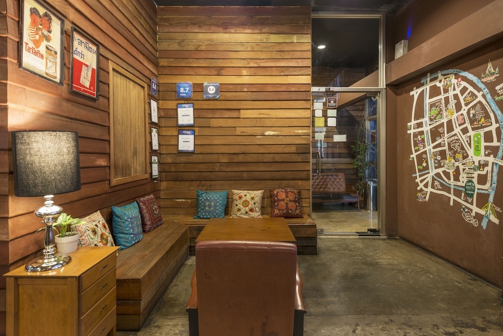 로비 좌석 공간