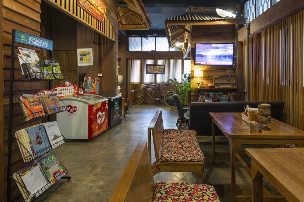 로비 좌석 공간