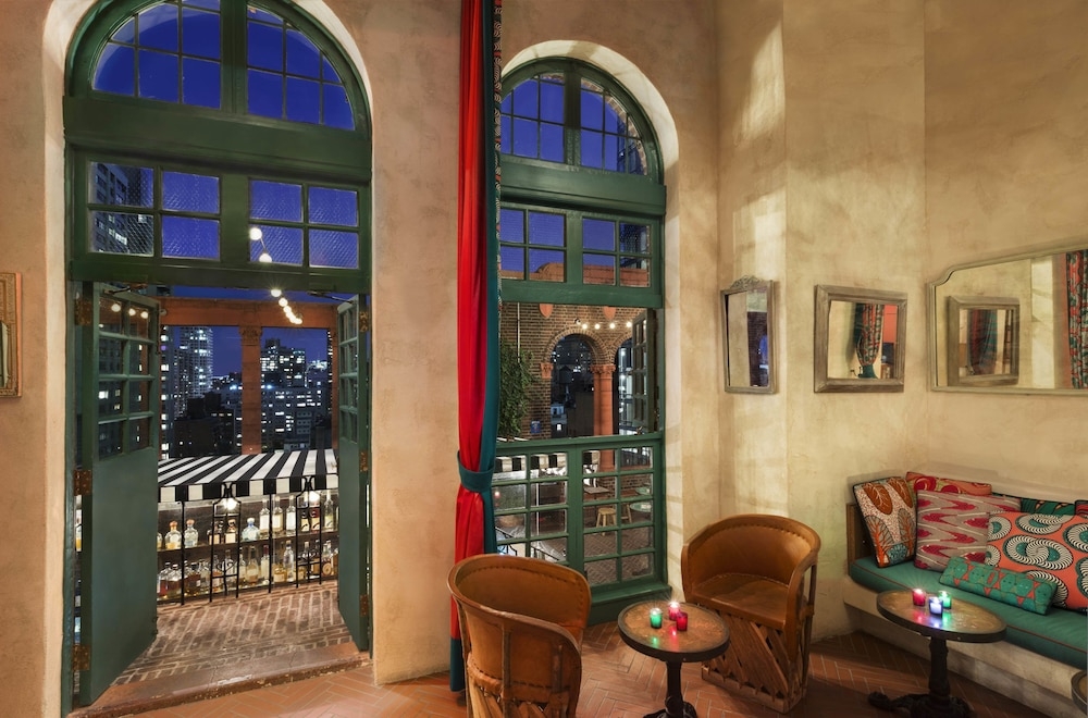 바(숙박 시설 내)