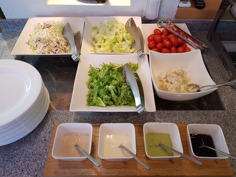 뷔페 아침 식사