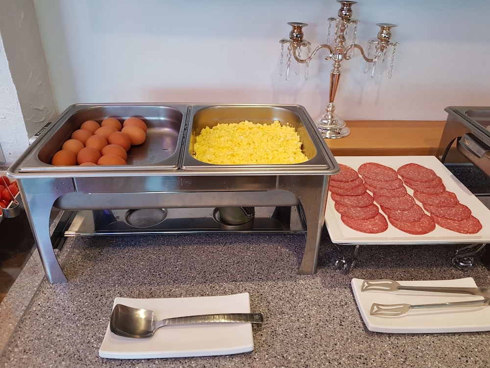 뷔페 아침 식사