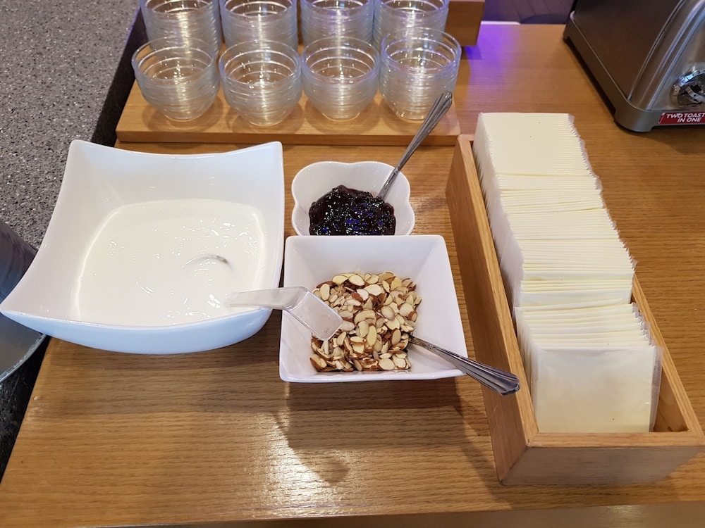 뷔페 아침 식사