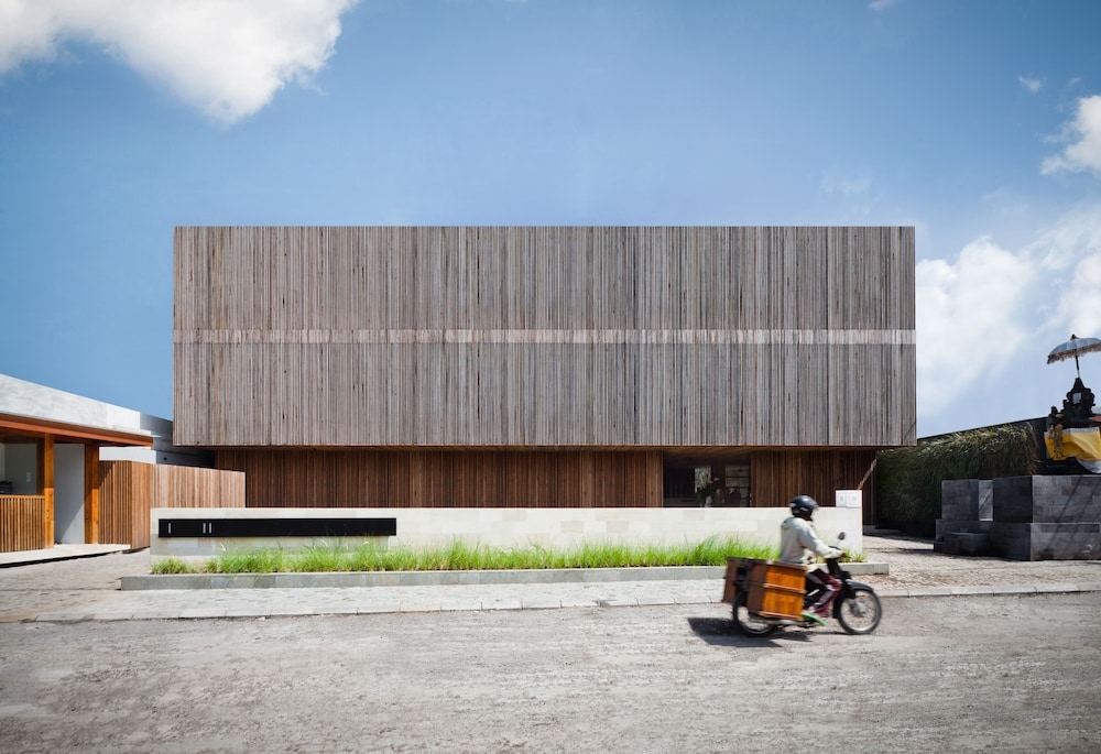 숙박 시설 입구