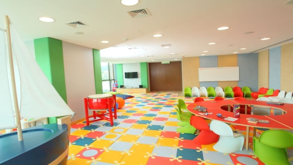 어린이 놀이 공간 - 실내