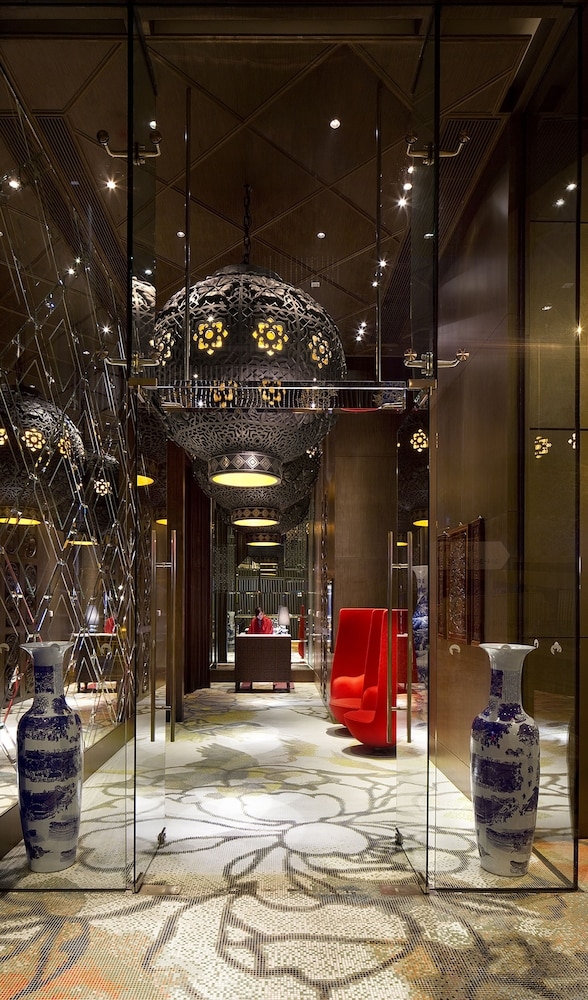 숙박 시설 정면