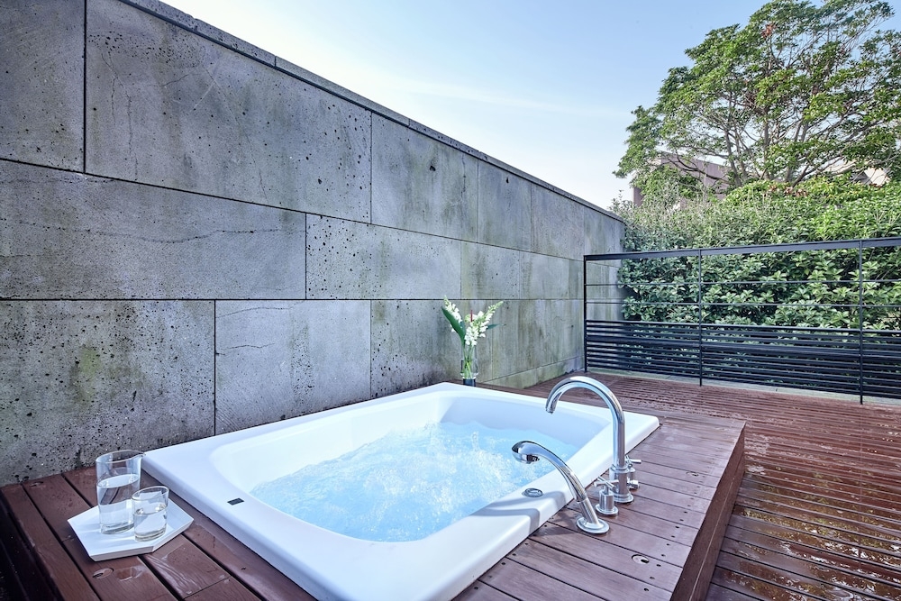 전용 스파 욕조