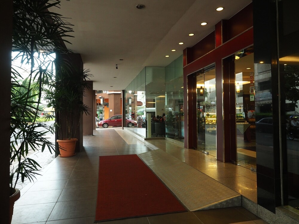 숙박 시설 입구