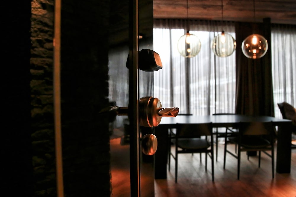 객실 내 식사 공간