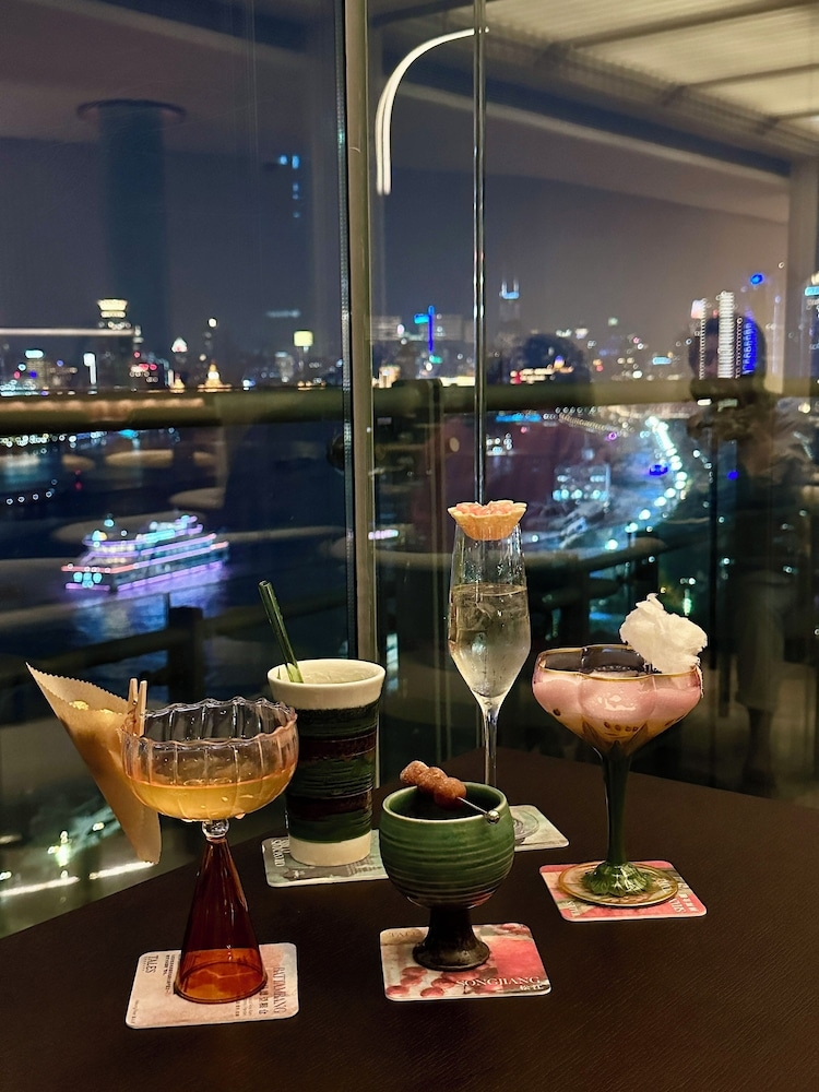 바(숙박 시설 내)