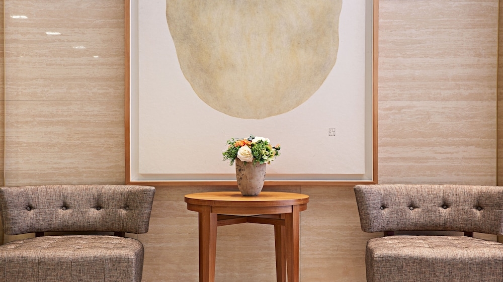 로비 좌석 공간