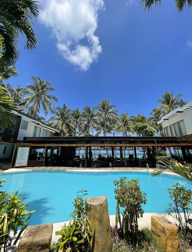 숙박 시설 정면