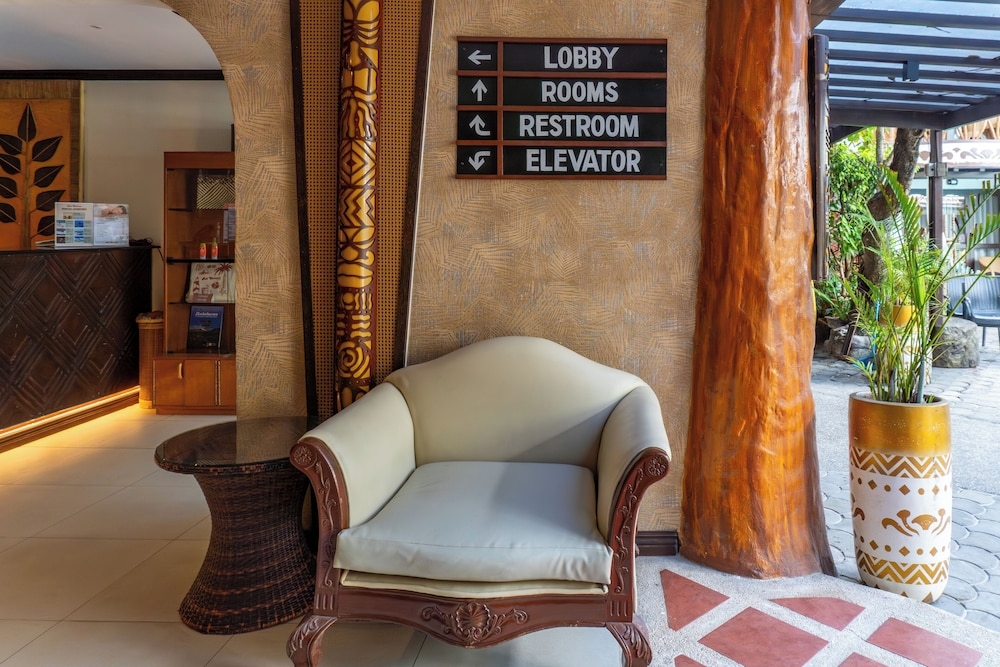 로비 좌석 공간