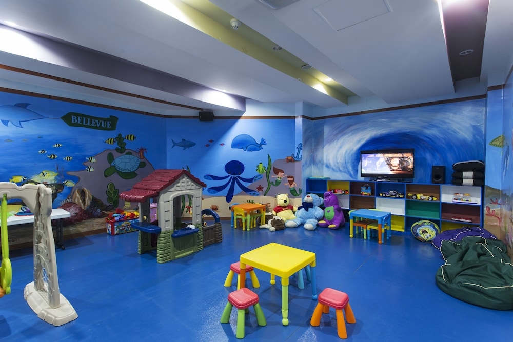 어린이 놀이 공간 - 실내