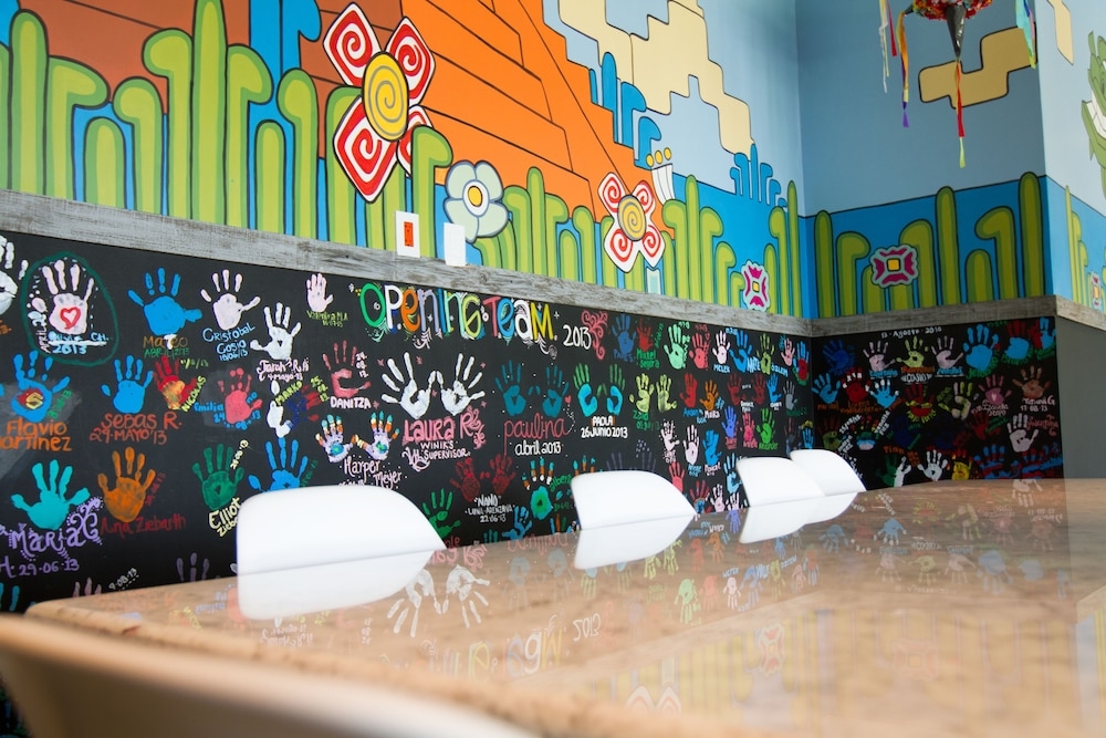 어린이 놀이 공간 - 실내