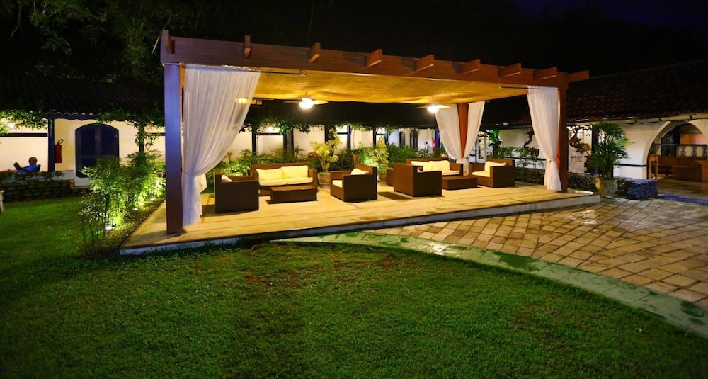 숙박 시설 구내