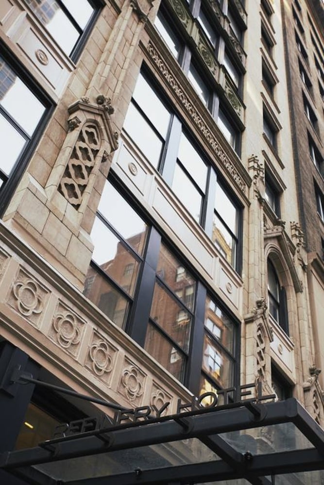 숙박 시설 입구