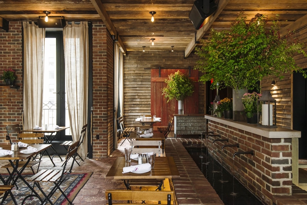 바(숙박 시설 내)