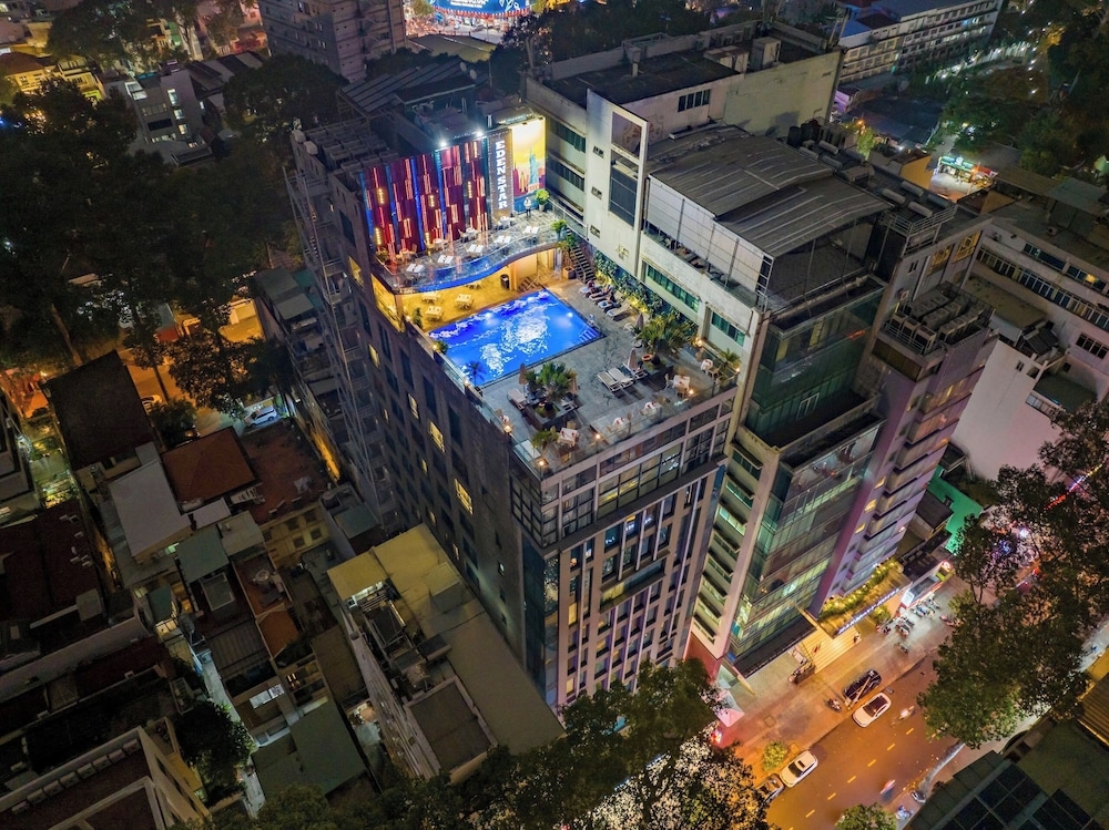 숙박 시설 정면