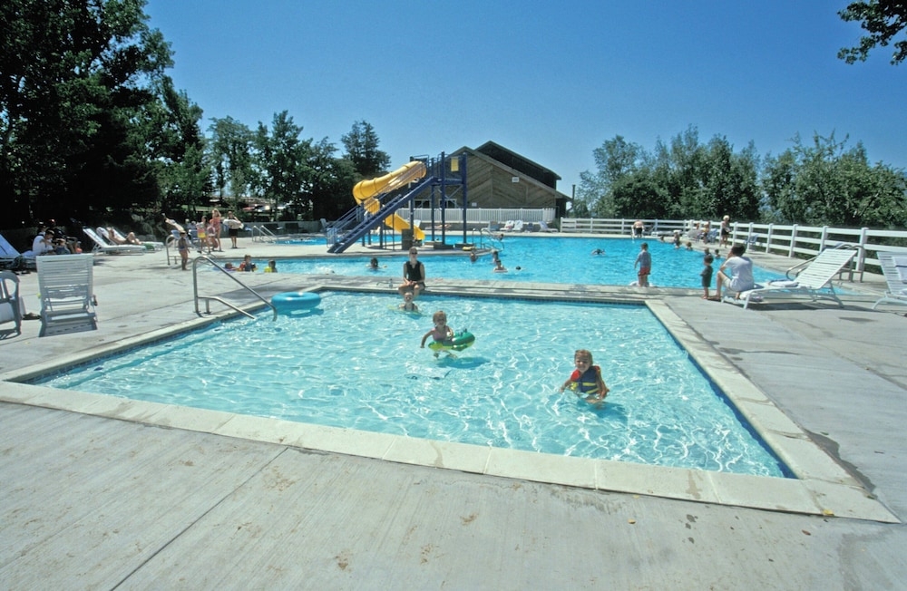 실내/야외 수영장