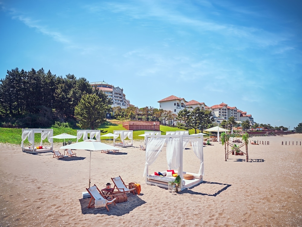 숙박 시설 정면