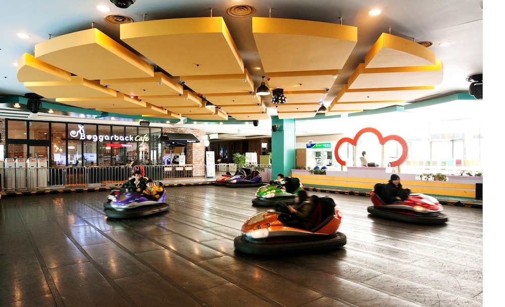 어린이 놀이 공간 - 실내