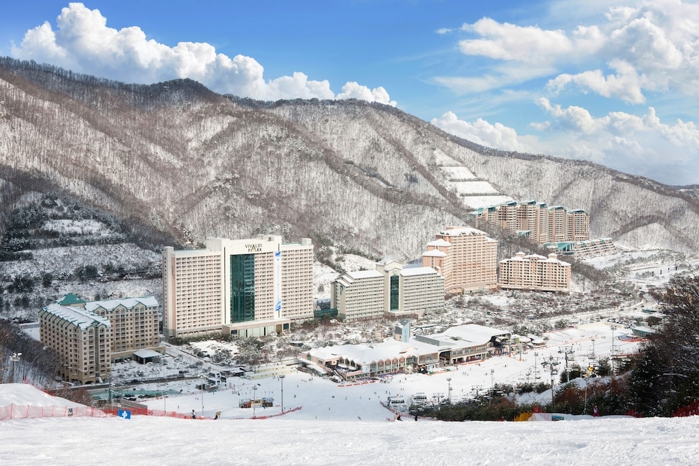 숙박 시설 정면