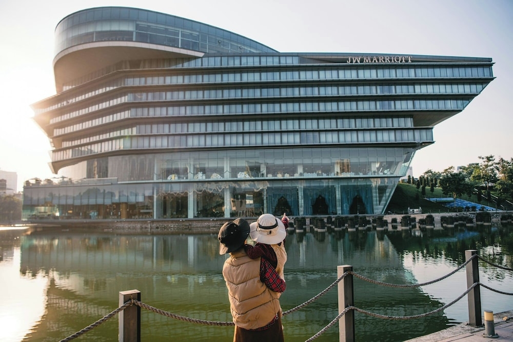 숙박 시설의 전망