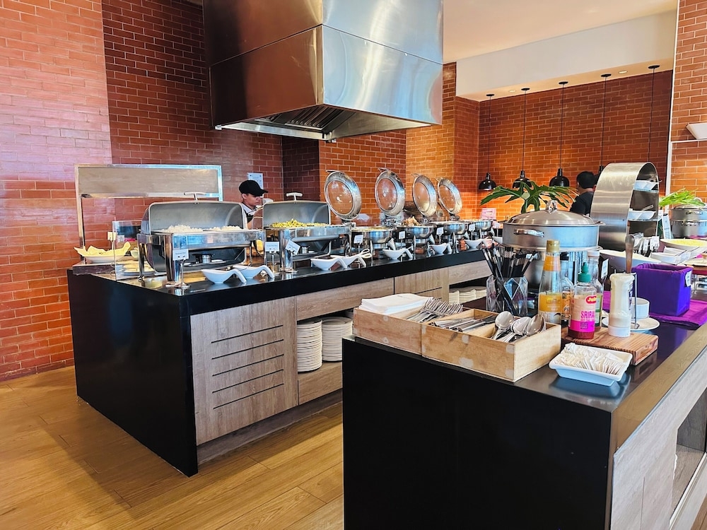 뷔페 아침 식사