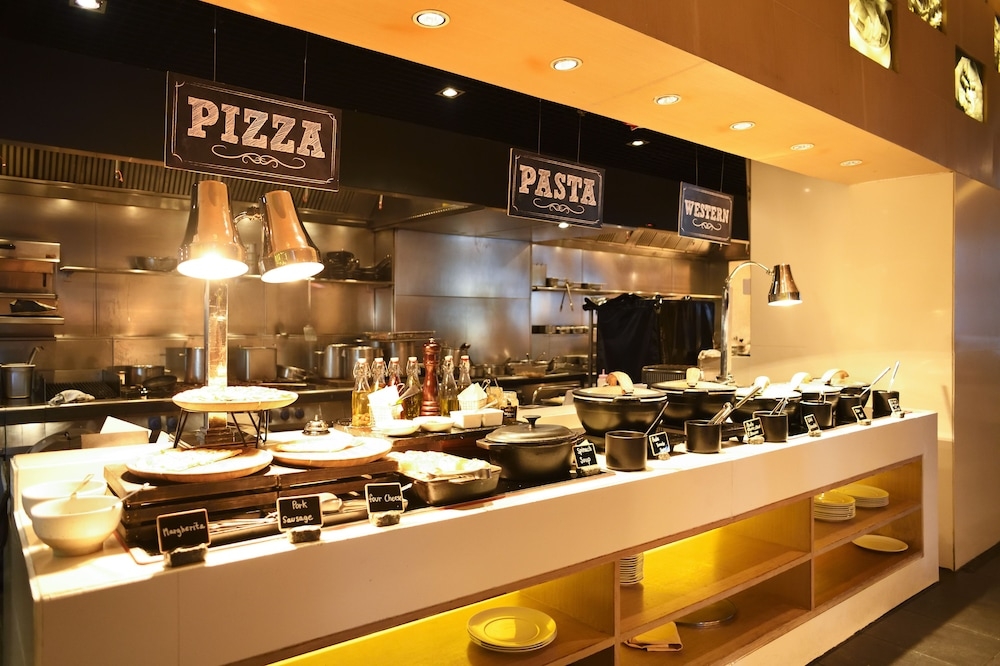 뷔페 아침 식사