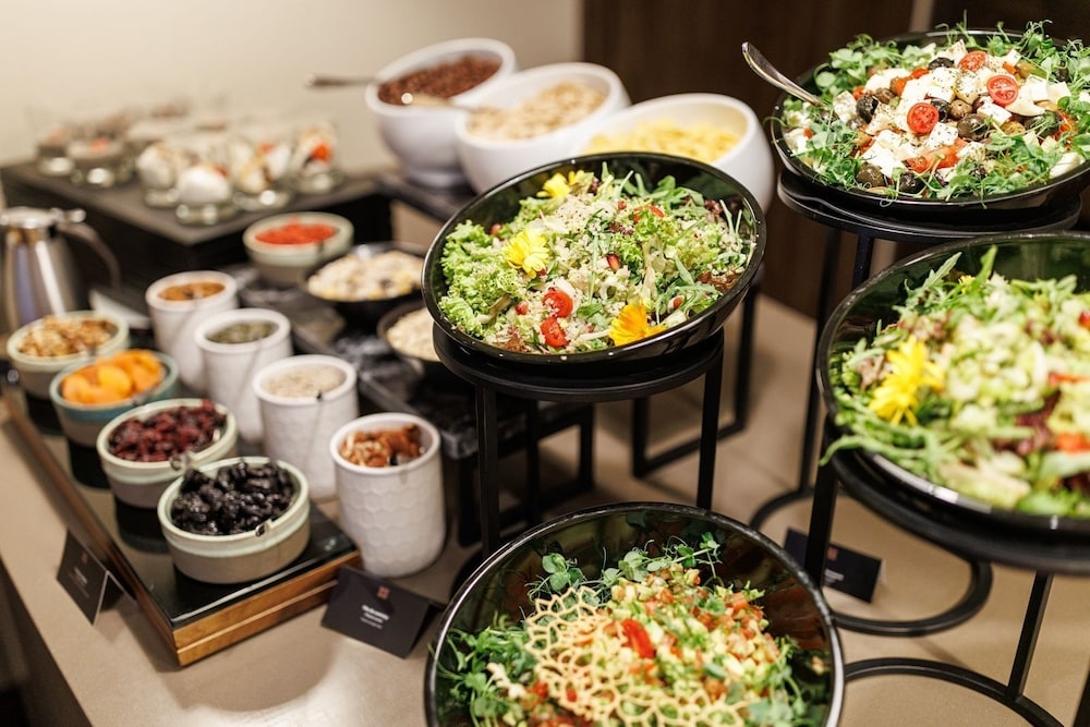 뷔페 아침 식사