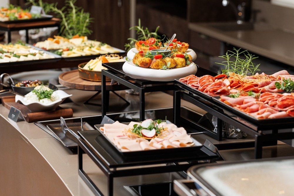 뷔페 아침 식사