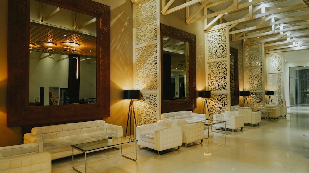 로비 좌석 공간