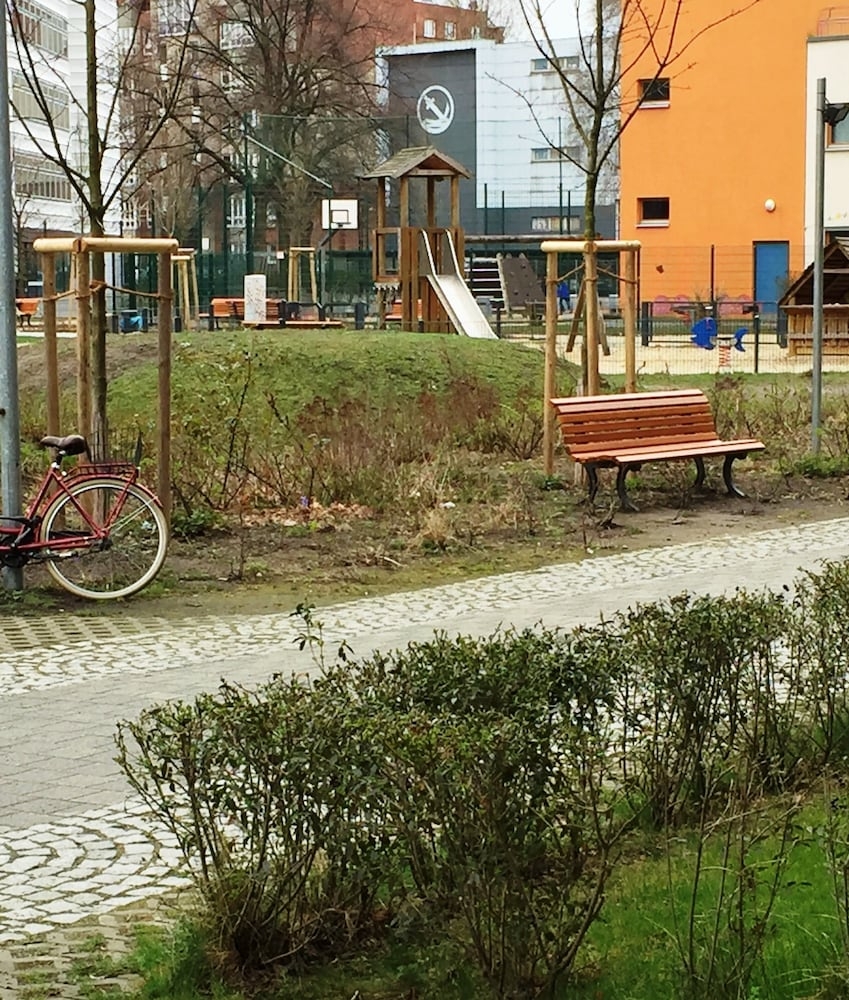 어린이 놀이 공간 - 야외