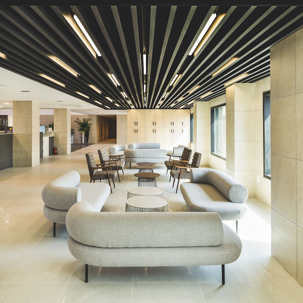 로비 좌석 공간