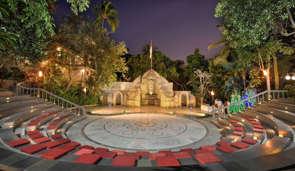 야외 연회 공간