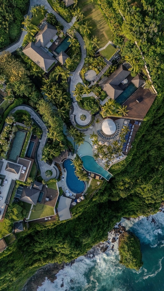 숙박 시설 정면