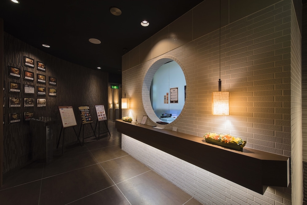 숙박 시설 정면