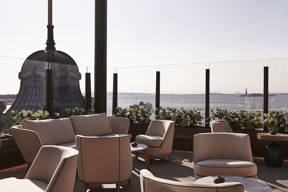 바(숙박 시설 내)