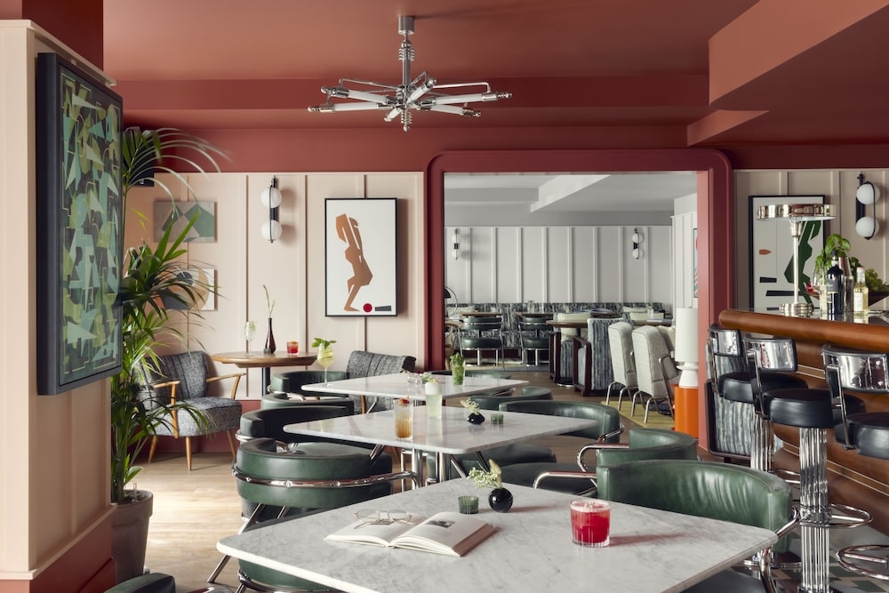 바(숙박 시설 내)