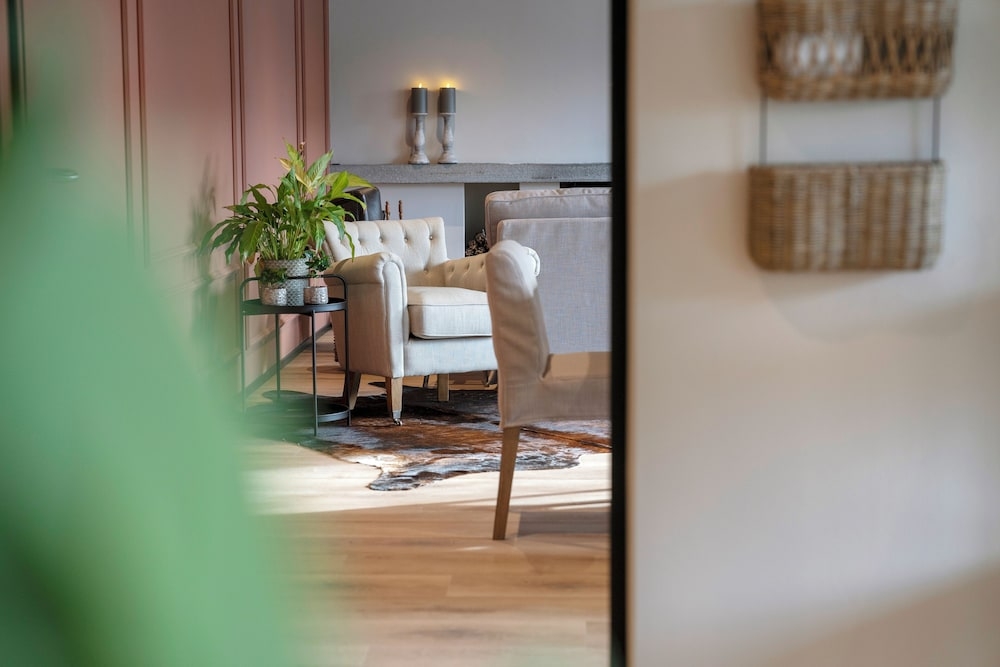 로비 좌석 공간