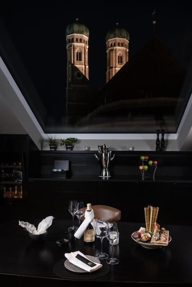 객실 내 식사 공간