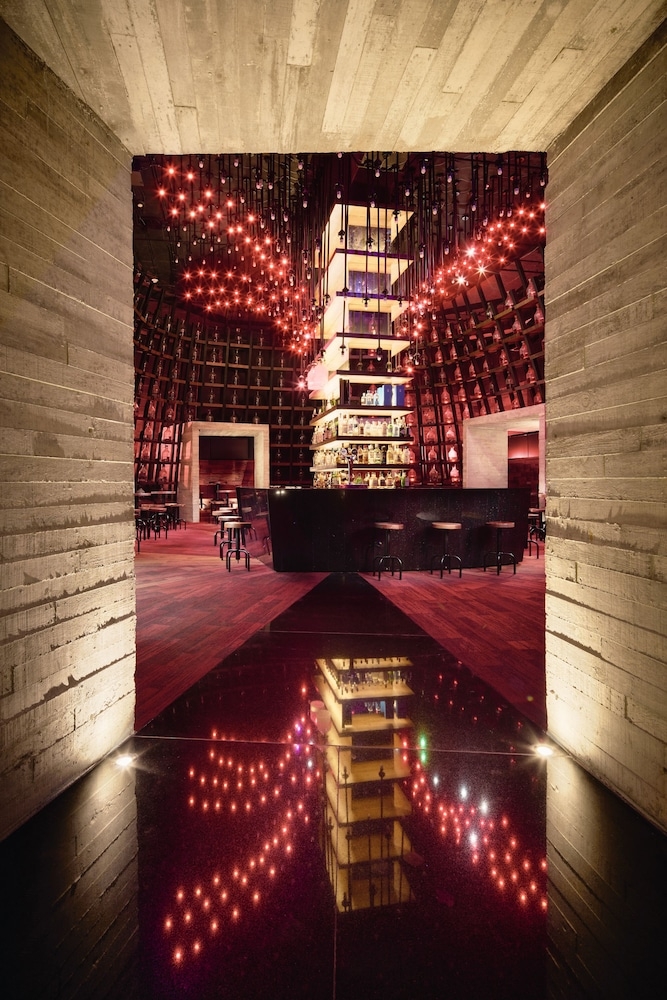 바(숙박 시설 내)