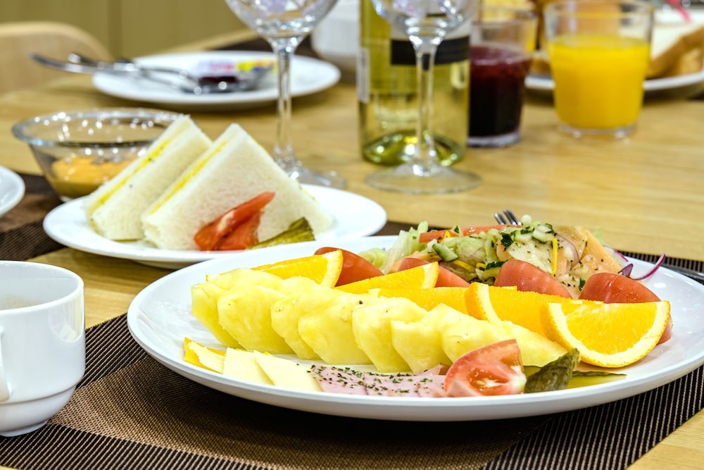 뷔페 아침 식사