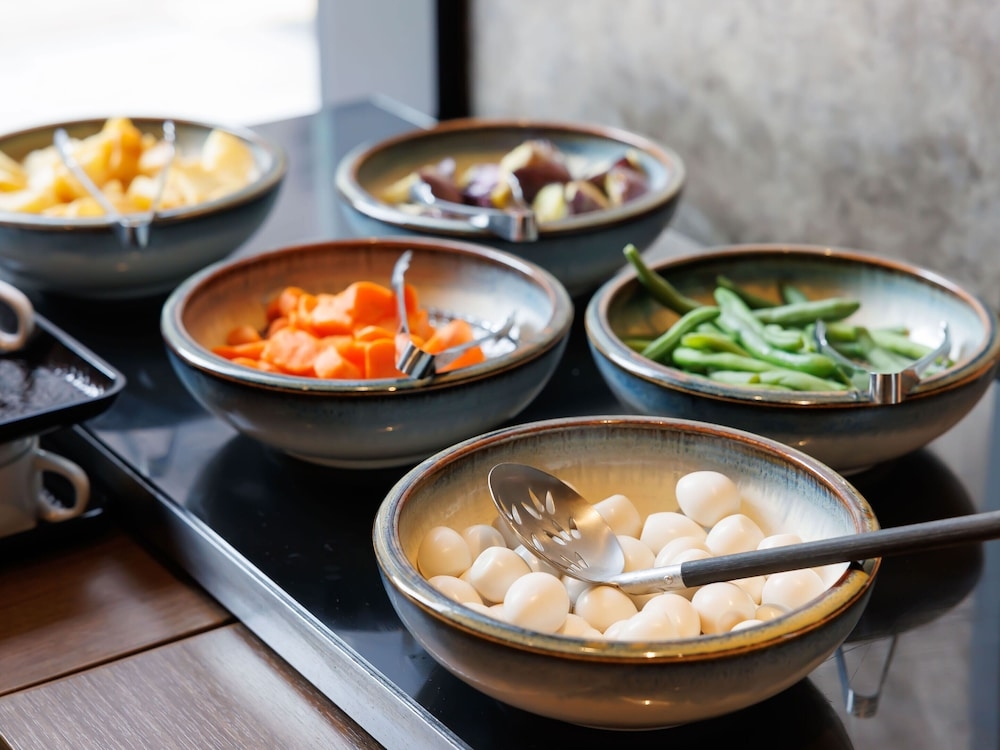 뷔페 아침 식사